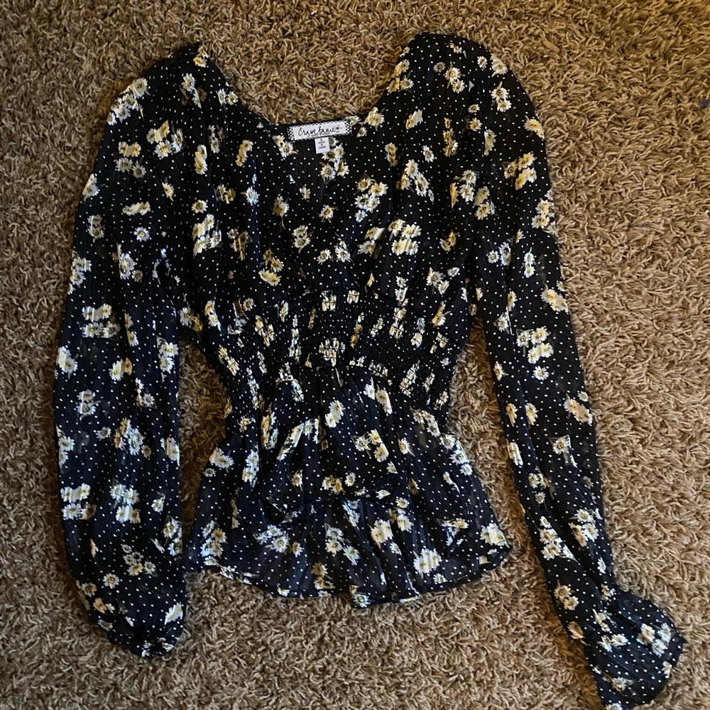 Daisy floral blouse